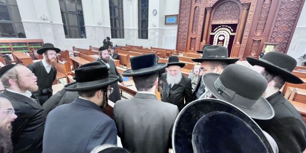 באדיבות המצלם