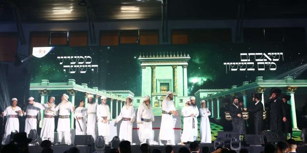 המעמד   צילום: שלומי כהן