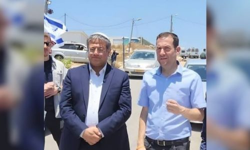 יוסי דגן עם השר איתמר בן גביר   צילום: רועי חדי
