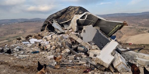 WhatsApp Image 2025-12-25 at 08.30.15