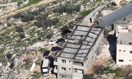 בנייה בלתי חוקית   צילום: רגבים