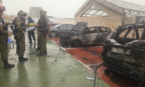 זירת הנפילה בקרית אתא. צילום: כב"ה חוף