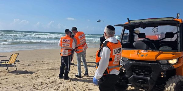 החיפושים בחוף צאנז בנתניה. צילום: איחוד הצלה