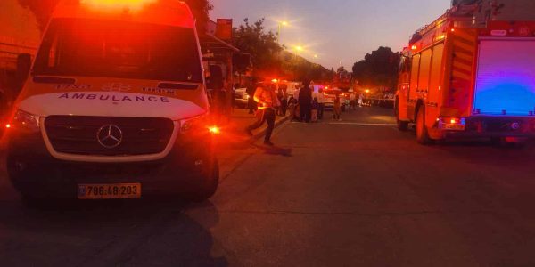 השריפה בביתר עלית - צילום: איחוד הצלה