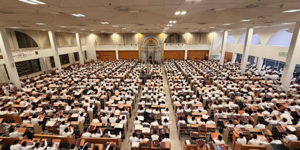 מרן הגרמ"ה הירש בישיבת 'חברון'. באדיבות המצלם