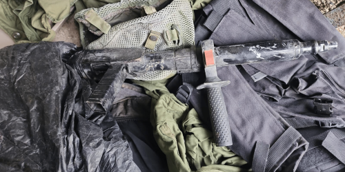 הנשק שנתפס בבית המחבל. צילום: דו"צ