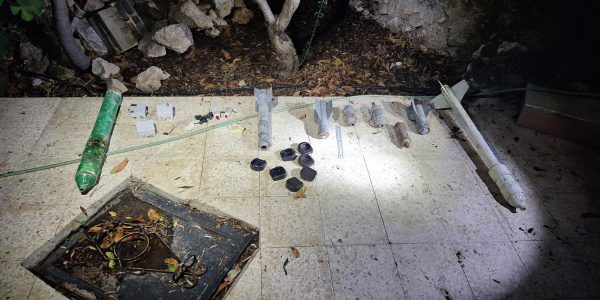 הרקטות שאותרו בטולכרם. צילום: דו"צ