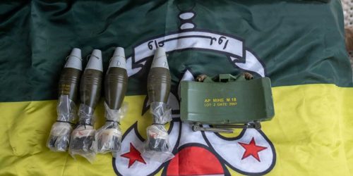 חלק מהציוד שנמצא באחד האמבולנסים. צילום: דו"צ