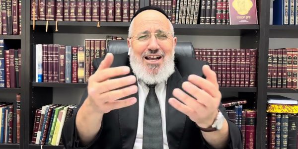 Video Thumbnail: בהעלותך  - מי נענשה ואת העם לימדה ? - הרב ציון כהן