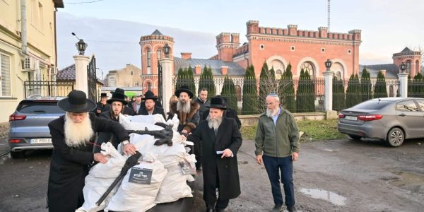 e749ef20-81eb-4a09-943f-f3cd481a4aa9