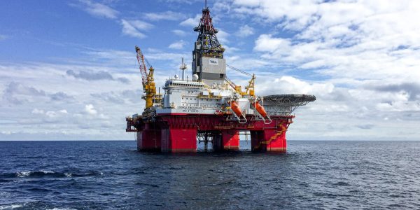 אסדת נפט באמצע האוקיינוס. צילום אילוסטרציה: ללא קרדיט