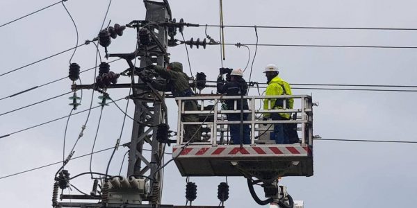 עובדי חברת החשמל. צילום: חברת החשמל