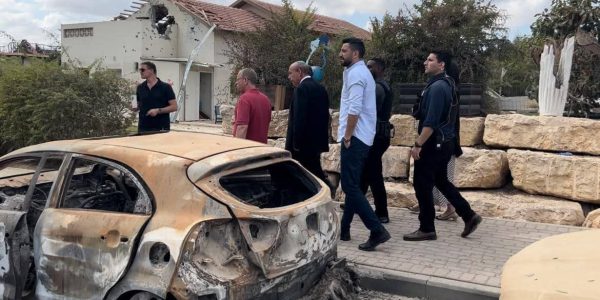 המבקר בעוטף