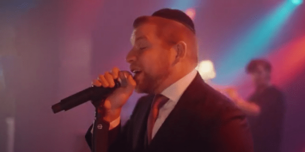 vlcsnap-2022-04-12-04h01m19s036