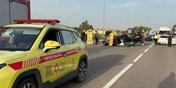 זירת התאונה - צילום: מד"א