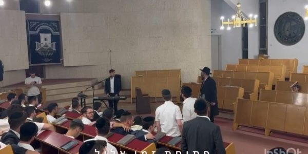 whatsapp-video-2023-08-20-at-00-11-48-mp4-1