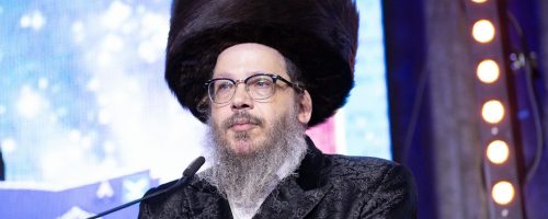 אדמו''ר_מבאסטאן_בדברות_קדשו