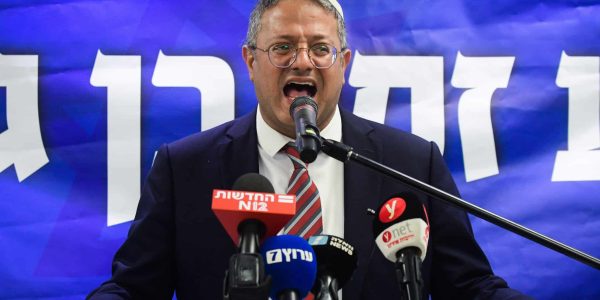 איתמר בן גביר נואם במסיבת עיתונאים// צילום: אבשלום ששוני/פלאש 90