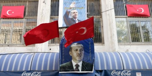 שלטי חוצות של נשיא טורקיה ארדואן Uri lenz/FLASH90