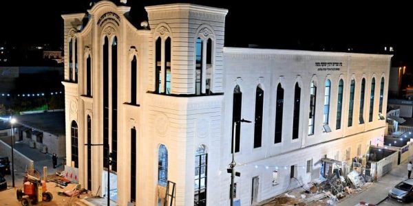 ביהמד-ישועות-משה-ויזניץ-אלעד.-צילום-יהושע-פרוכטר-55