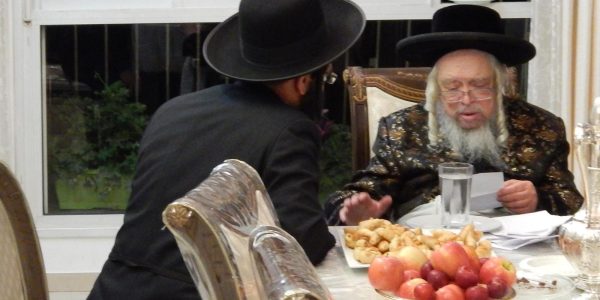 בקבלת-קהל