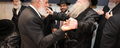 בר מצווה נכד הרב מחפוד. צילום נועם אליהו (8)