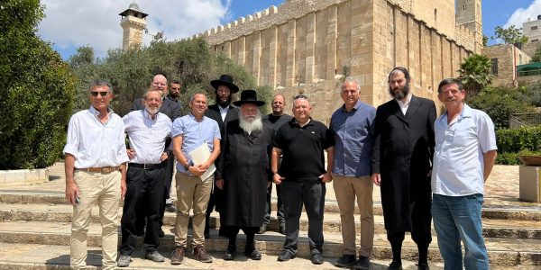 גולדקנופף בביקור בחברון. צילום דוברות (8)