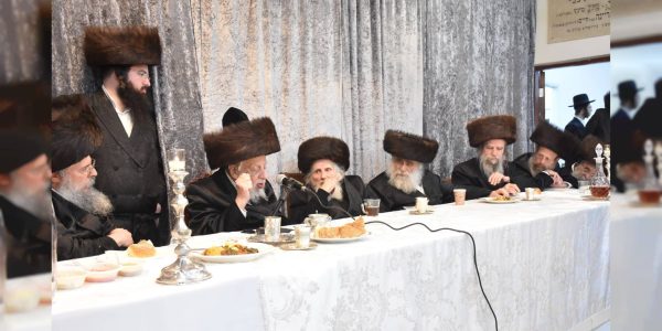 הילולת אדמור האביר יעקב מסדיגורא בבית מדרשו בתל אביב. צילום - יהודה פרקוביץ (18)