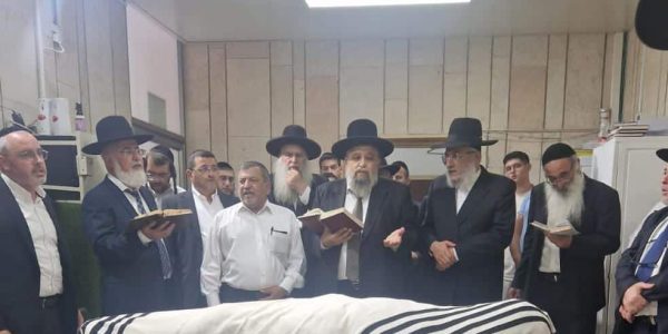 הלוויית רבי אליהו אבוחצירא זצ''ל. צילום - ר' מרדכי כהן (4)