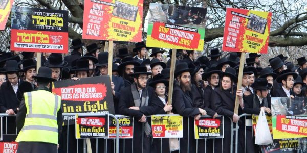 הפגנה נגד הגיוס בלונדון. צילום פנחס לוי (20)