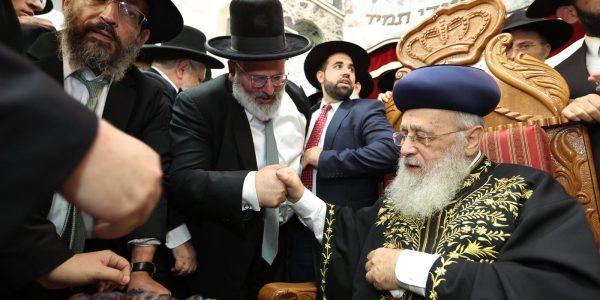 הקבלת פני רבו לראשון לציון הגר''י יוסף. צילום יעקב כהן (20)
