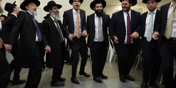 הרכזים והרבנים בריקוד