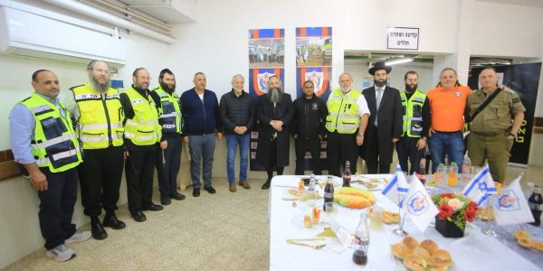 חכים זקא תא