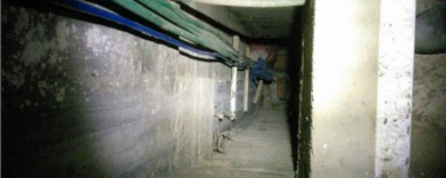 חרבות בעזה - המנהרה שנמצאה בתוך המסגד. צילום דו''צ