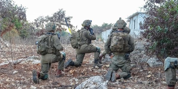 חרבות-ברזל-חיצי-הצפון-לוחמי-חטיבה-188-בפעילות-בדרום-לבנון.-צילום-דוצ-12