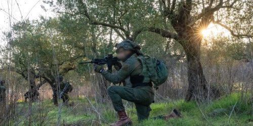 חרבות ברזל - חיצי הצפון - לוחמי חטיבה 300 בדרום לבנון. צילום - דו''צ (2)