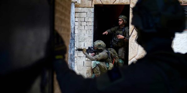 חרבות ברזל - כוחות צה''ל בטולכרם. צילום - דו''צ (3)