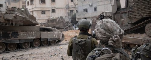 חרבות-ברזל-לוחמי-צהל-בצפון-רצועת-עזה-במהלך-ההפוגה.-צילום-דוצ-3