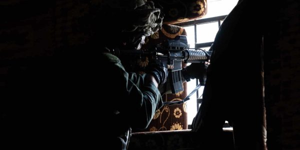 חרבות ברזל - לוחמי קומנדו פשטו על מרחב חאן יונס. צילום דו''צ (4)