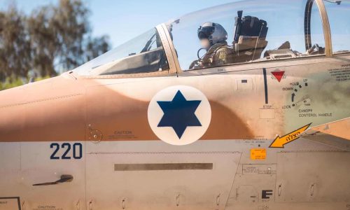 חרבות ברזל - מטוסי חיל האוויר בדרך לתקיפה בתימן. צילום - דו''צ (6)