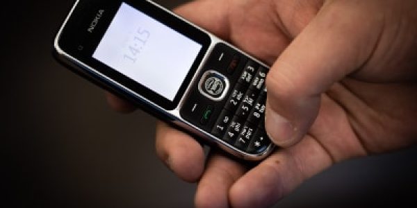 An illustration of a 'kosher' phone, in Jerusalem, January 27, 2021. Photo by Yonatan Sindel/Flash90 *** Local Caption *** ??????????
???
??????
??????
??????
??????
?????
????? ???