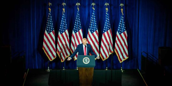 President Donald Trump departs the Donald J. Trump- John F. Kennedy Center for the Performing Arts in Washington, D.C., Tuesday, January 6, 2026, en route the White House. (Official White House Photo by Daniel Torok)