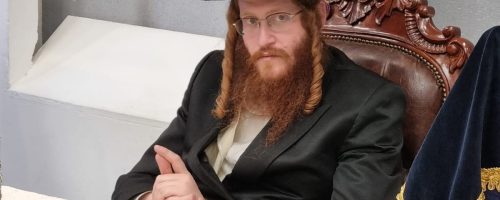 האדמו"ר מקאליב שליט"א סמוך לקבר רחל ביום ההצלה