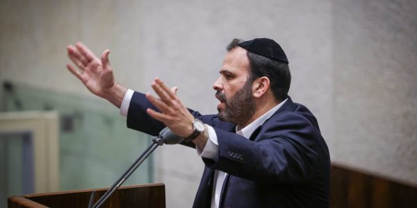 ינון אזולאי, ש"ס, מליאת הכנסת