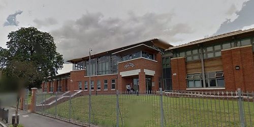 בית הספר יסודי התורה בבריטניה ( צילום מסך וינט)