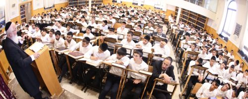 ישיבת ברית יעקב. צילום שמואל דריי (19)