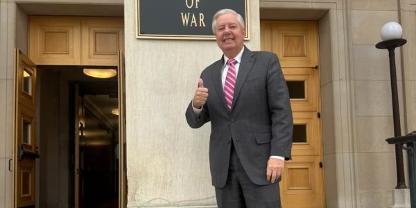 לינדזי גראהם. צילום - X (2)