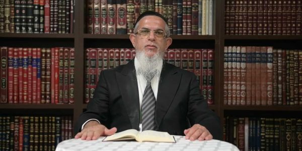 הגאון הגדול רבי יוסף הללויה. צילומסך