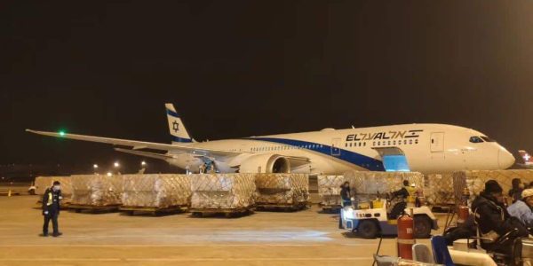 -מטוס-אל-על-בציוד-רפואי-בסין-e1586157204431