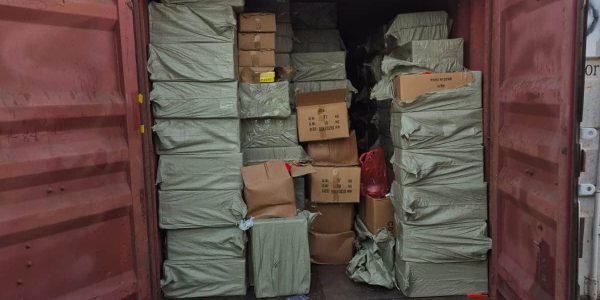 מכולת הזיקוקים שהוחרמה. צילום: דוברות משטרת ישראל